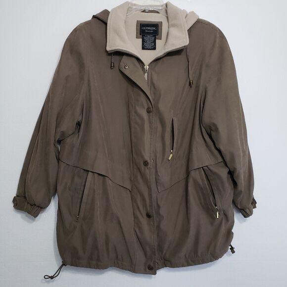 Outbrook Woman 1X Coat with Hood and Zippered Pockets - Picture 8 of 9